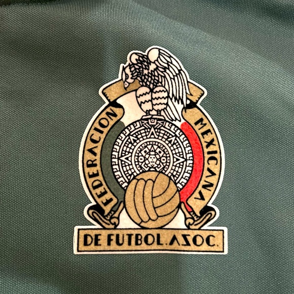Green 🟢 Mexico 🇲🇽 Adidas Sweater Size small - Picture 3 of 4